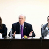 Rector general Miguel Ángel Navarro Navarro, Carlos Iván Moreno Arellano y Carmen Enedina Rodríguez Armenta