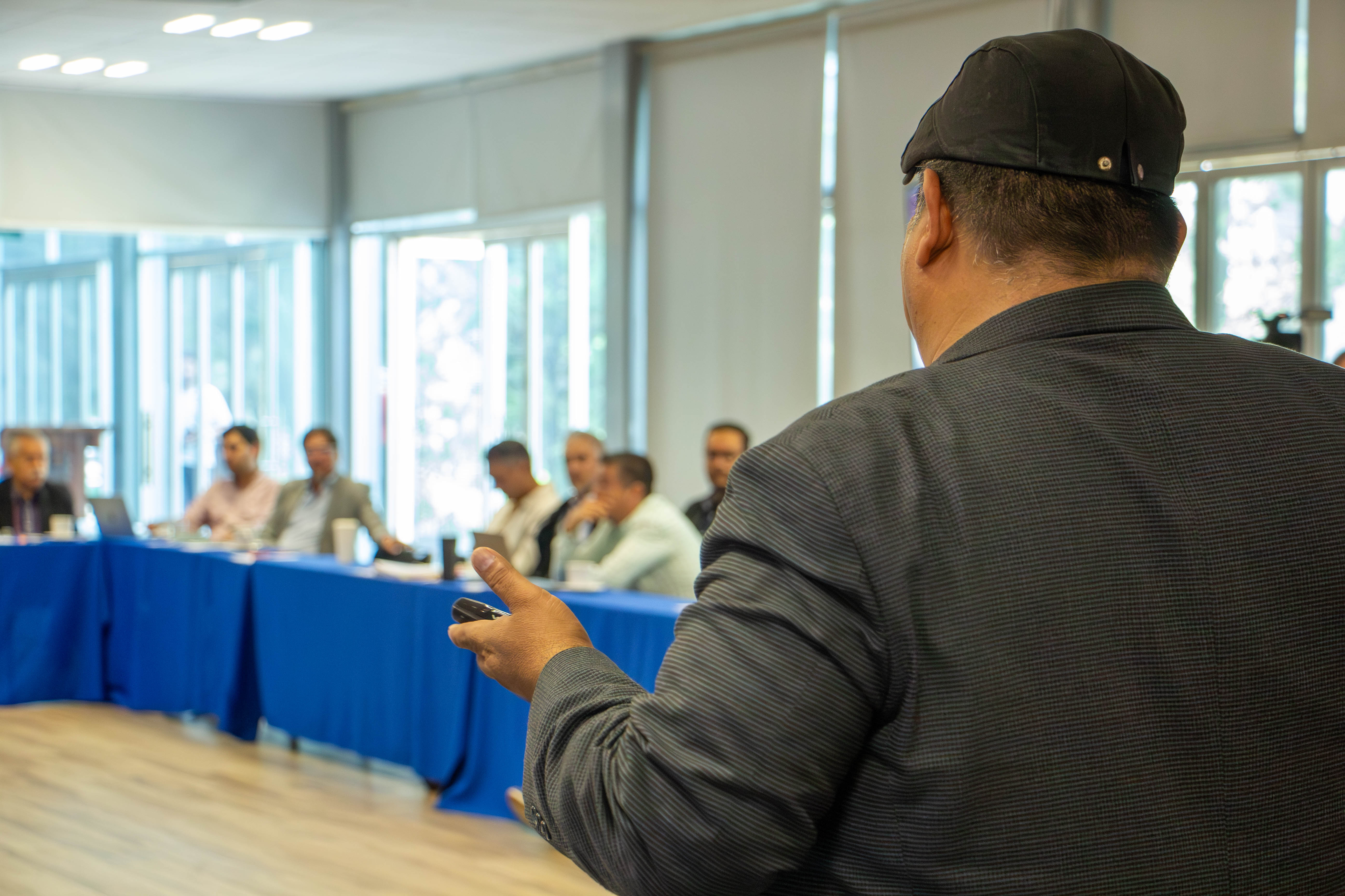 Autoridades del CUCEA reflexionan sobre masculinidades y violencia de género en jornada formativa